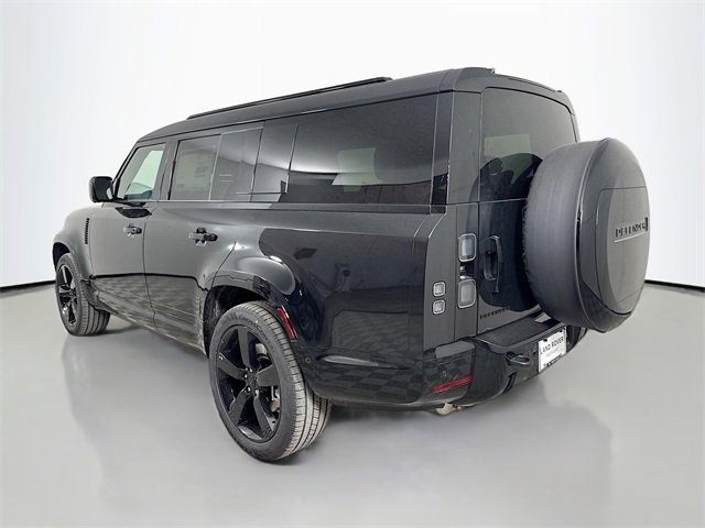 New 2026 Land Rover Defender 130 X-Dynamic SE image 7