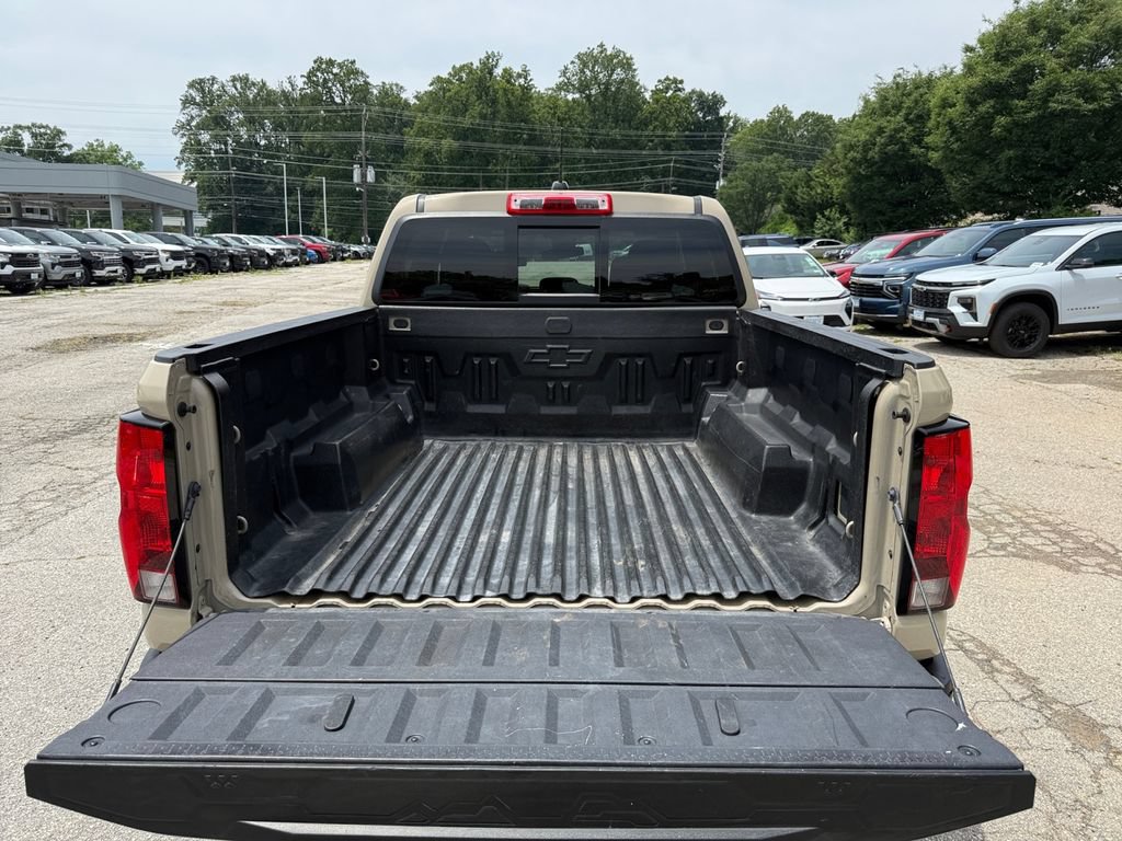 Used 2023 Chevrolet Colorado Trail Boss w/ Technology Package AWD/4WD image 28