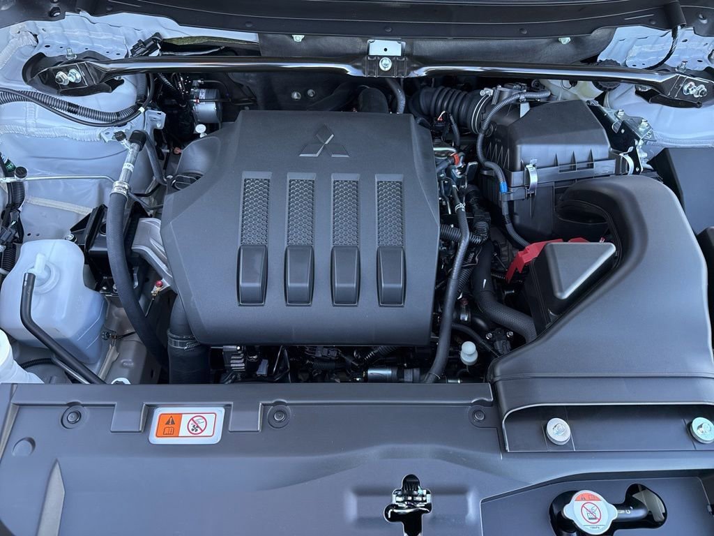 New 2026 Mitsubishi Eclipse Cross ES image 32