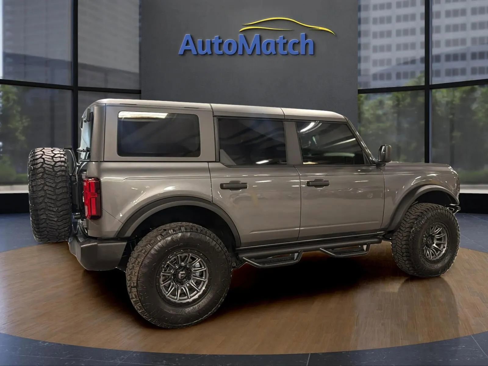 Used 2025 Ford Bronco 4-Door image 10
