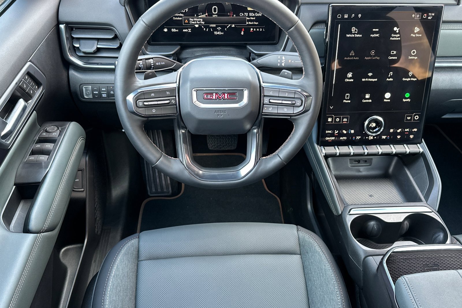 Used 2026 GMC Terrain AT4 w/ Convenience Package III image 15