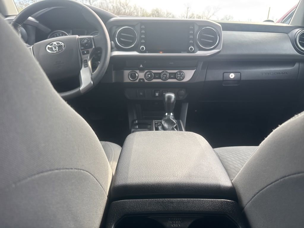 Used 2020 Toyota Tacoma SR5 image 10