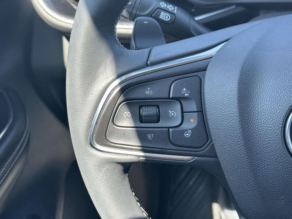 Certified 2023 Buick Envision Preferred image 24