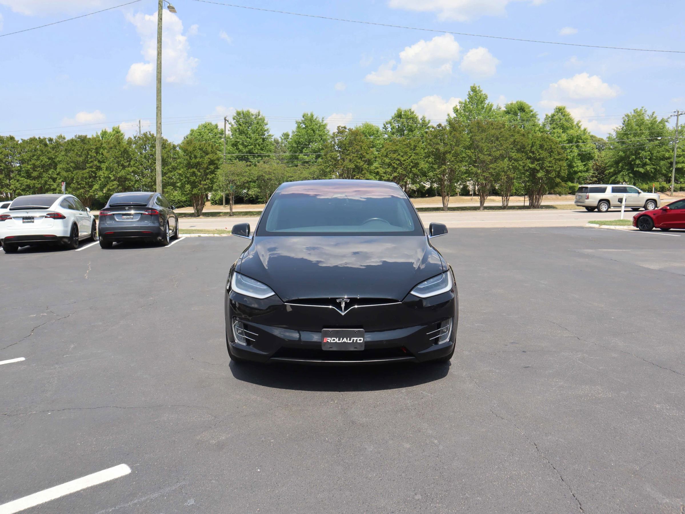 Used 2018 Tesla Model X 100D AWD/4WD image 25