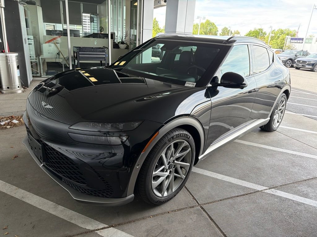 Used 2023 Genesis GV60 Advanced