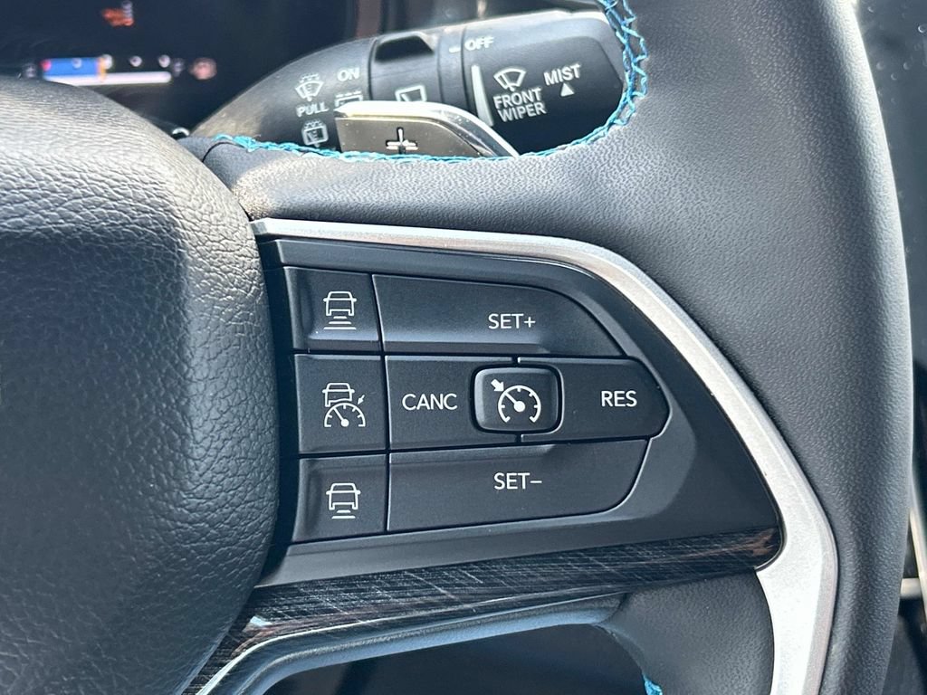 Certified 2022 Jeep Grand Cherokee Trailhawk w/ Luxury Tech Group III AWD/4WD image 26