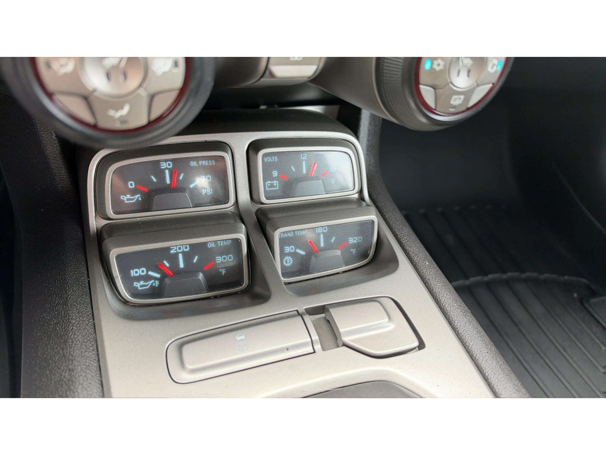 Used 2012 Chevrolet Camaro SS RWD image 25