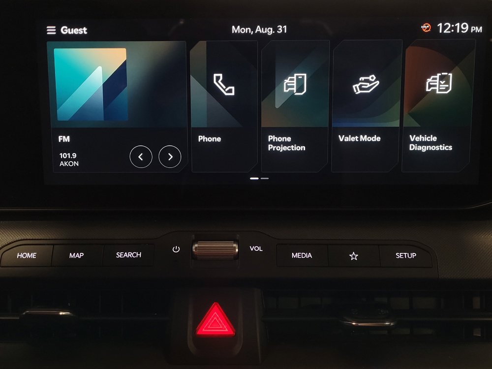 Used 2025 Kia K4 FWD image 25