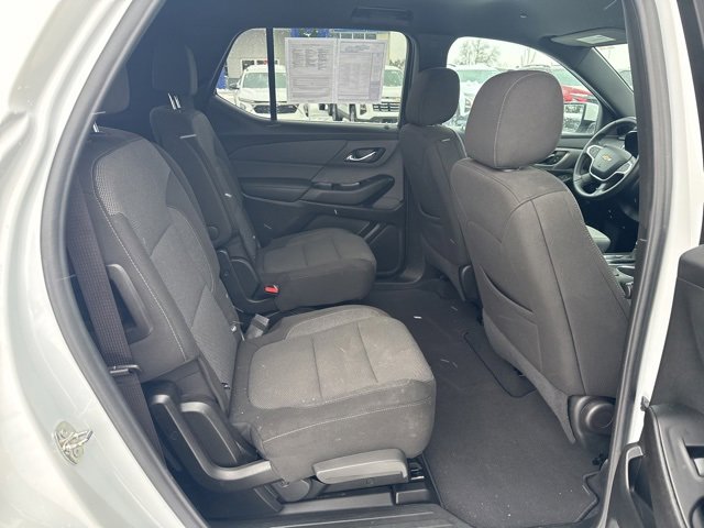 Used 2023 Chevrolet Traverse LT image 23