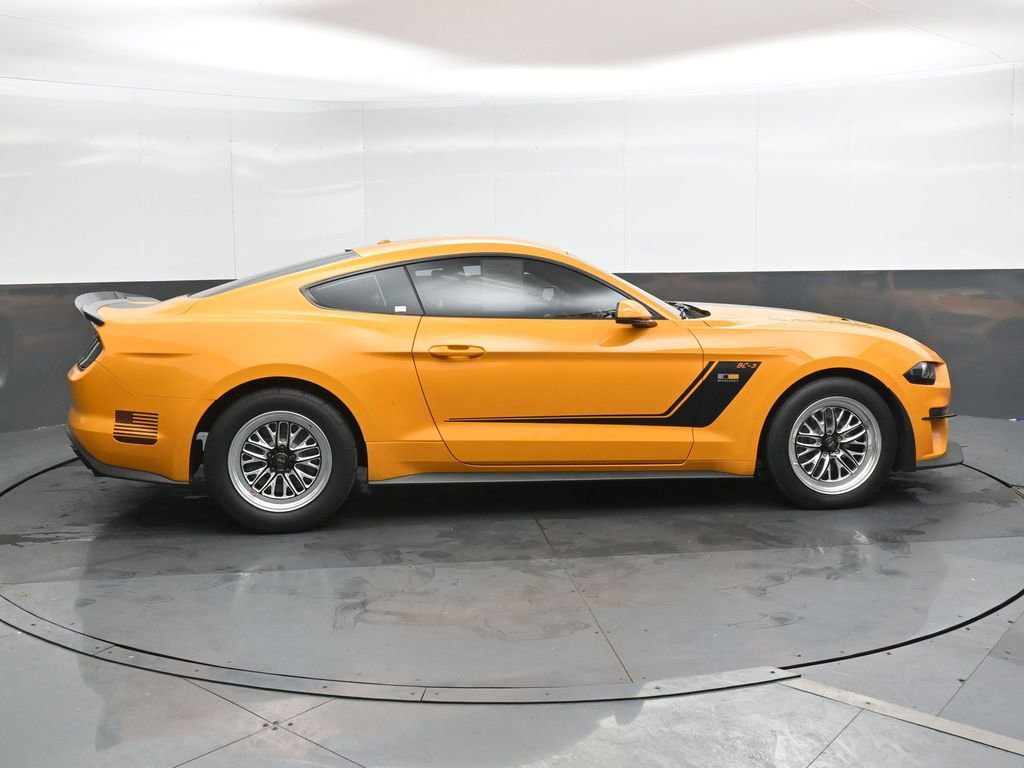 Used 2019 Ford Mustang GT Premium w/ GT Performance Package RWD image 4