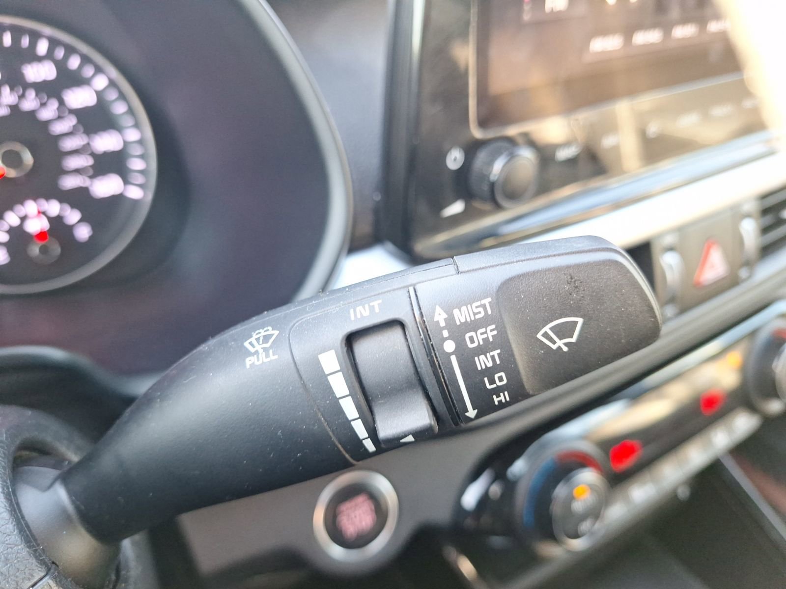 Used 2022 Kia Forte GT-Line w/ GT-Line Premium Package image 24