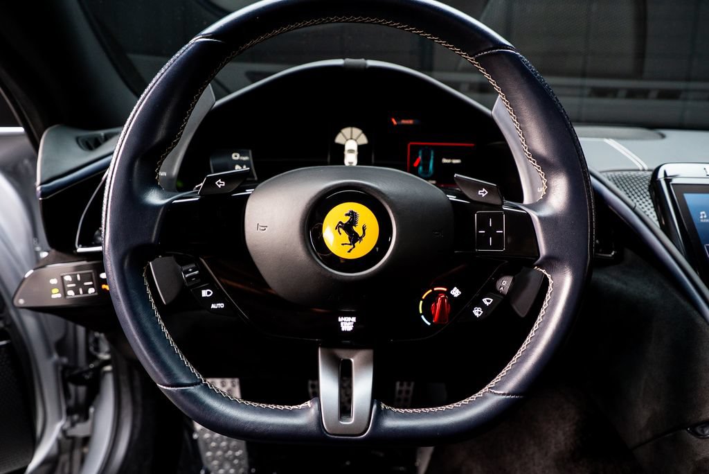 Used 2022 Ferrari Roma RWD image 37