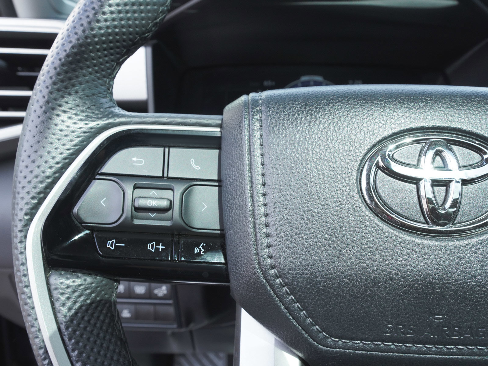 Used 2024 Toyota Tundra Limited AWD/4WD image 20