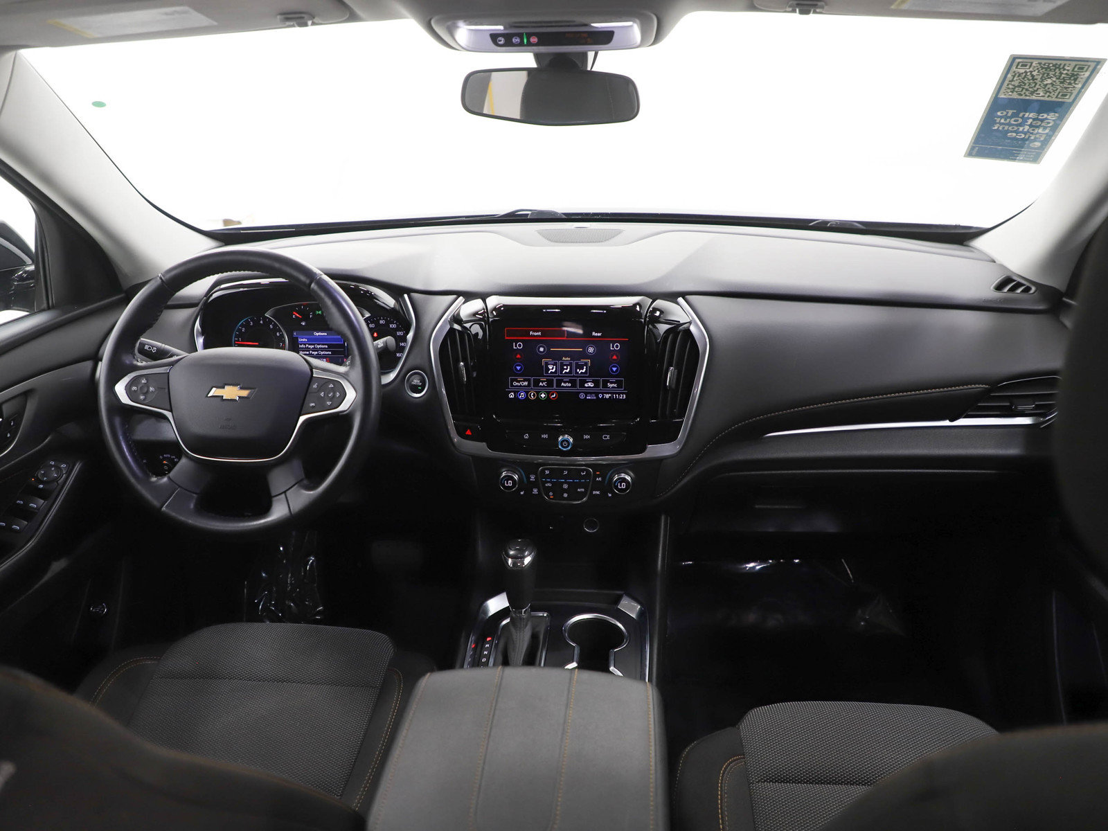 Used 2020 Chevrolet Traverse LT AWD/4WD image 14