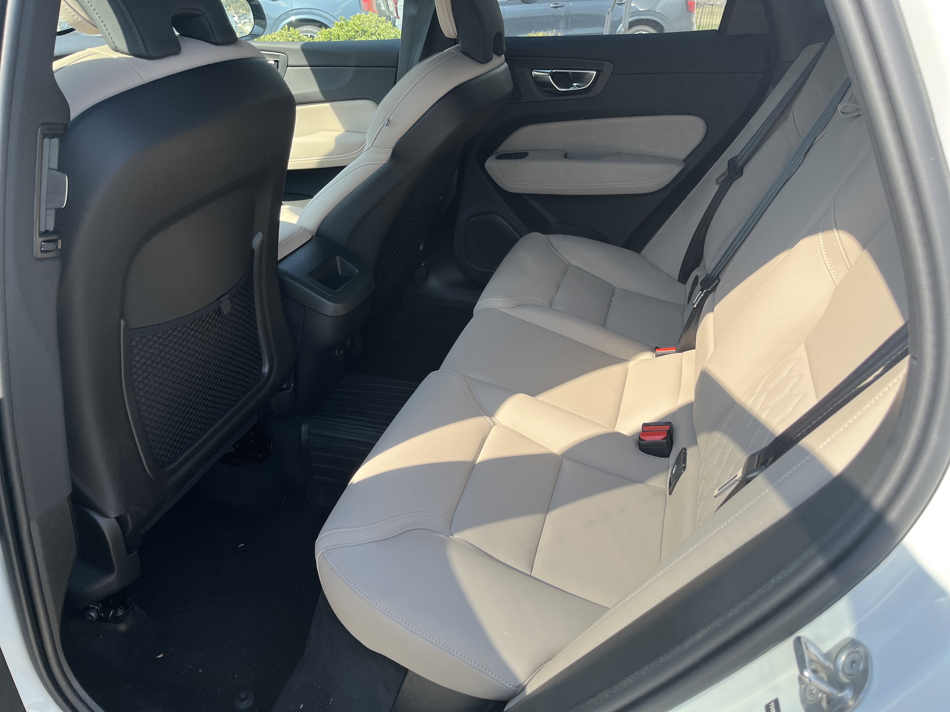 New 2026 Volvo XC60 B5 Plus w/ Protection Package Premier image 9