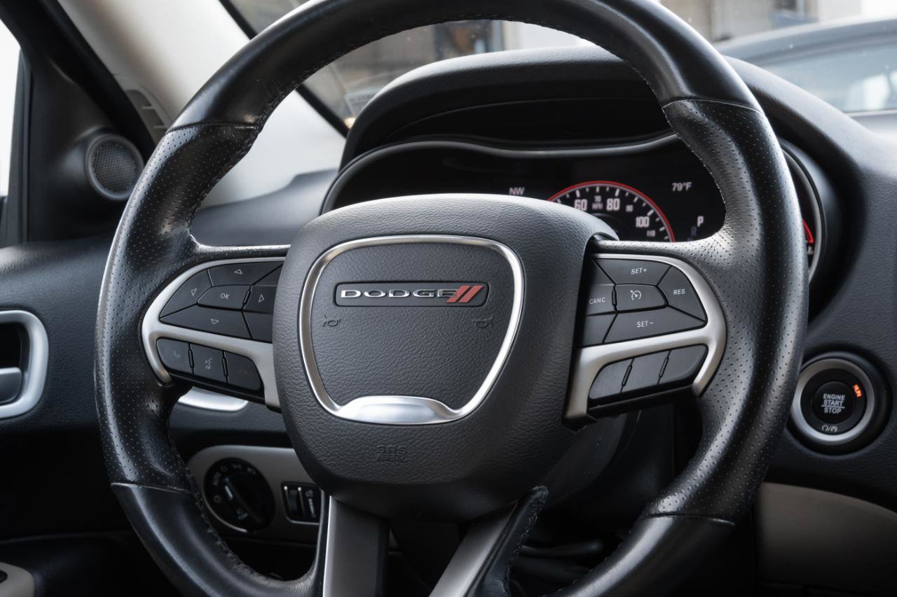 Used 2019 Dodge Durango SXT image 24