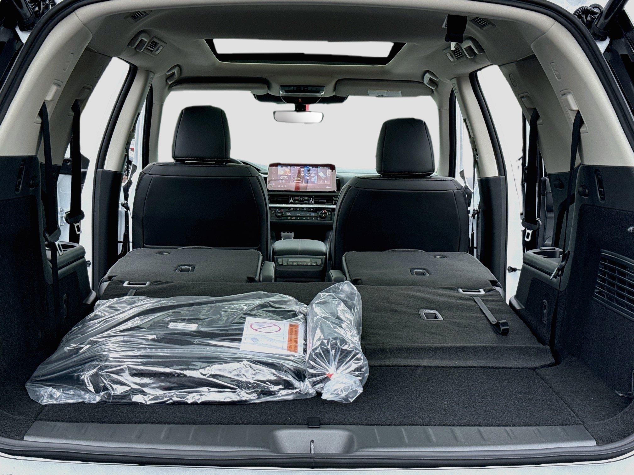 New 2026 Nissan Pathfinder SL AWD/4WD image 9