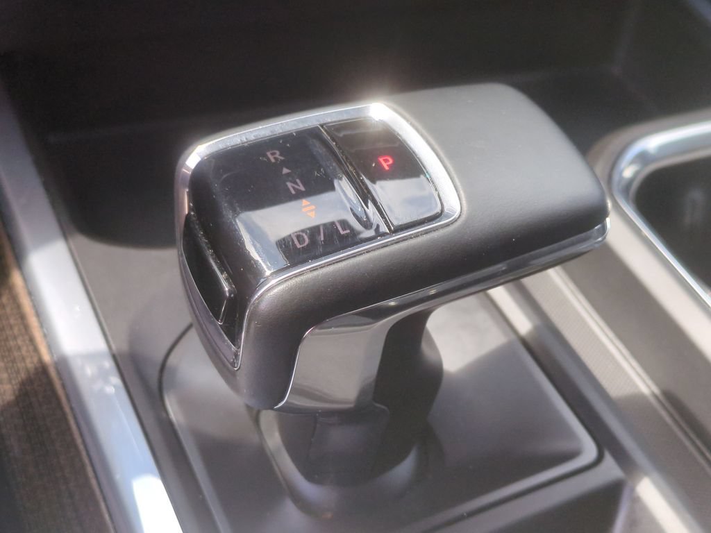 Used 2023 Chevrolet Silverado 1500 LT Trail Boss w/ LT Trail Boss Premium Package AWD/4WD image 12