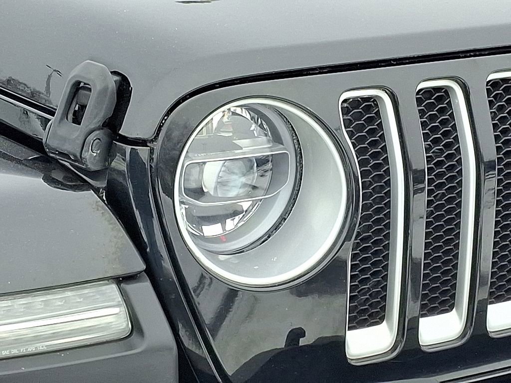 Used 2022 Jeep Wrangler Unlimited Sahara w/ LED Lighting Group image 10