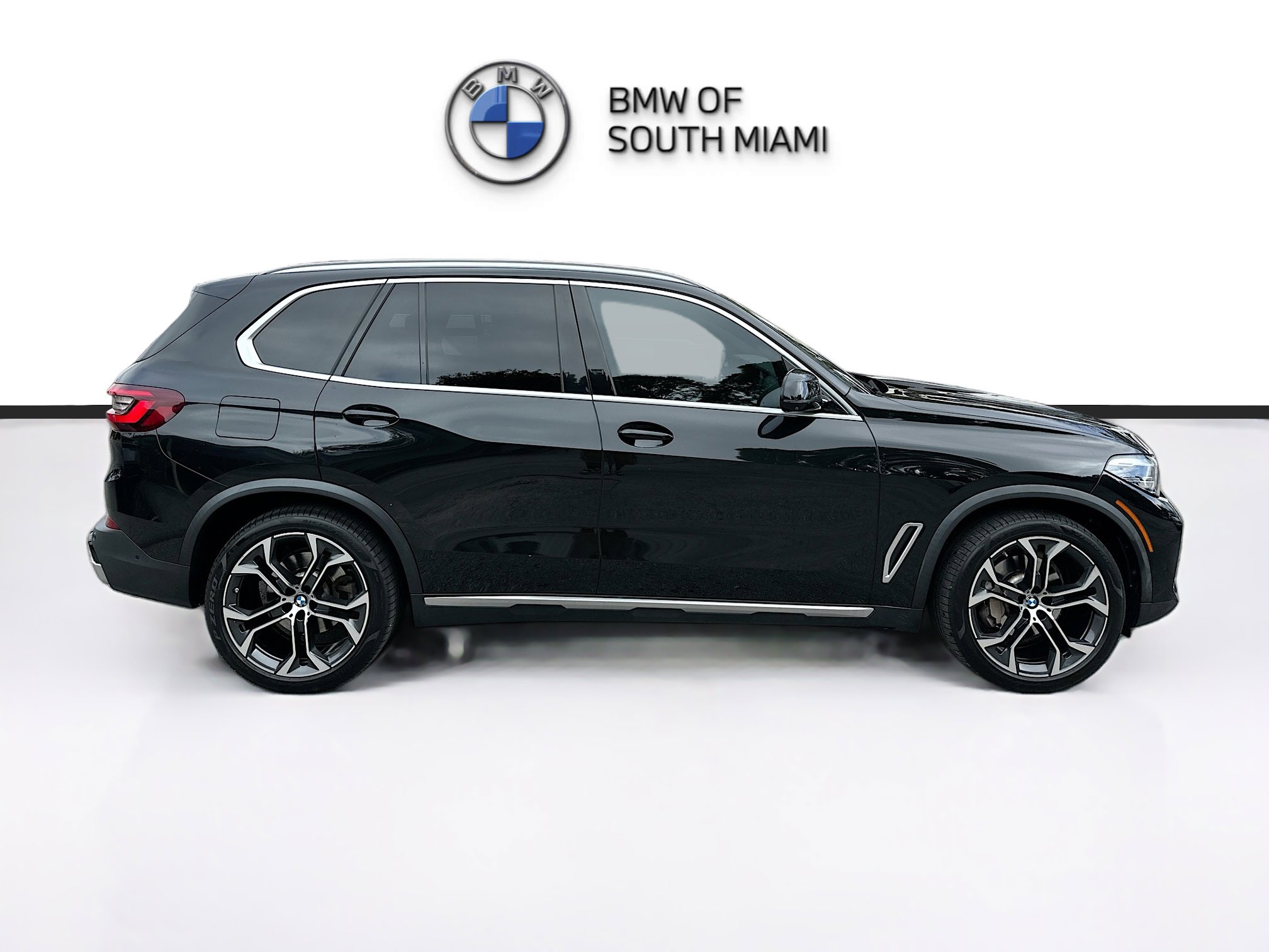 Used 2021 BMW X5 sDrive40i w/ Premium Package image 8