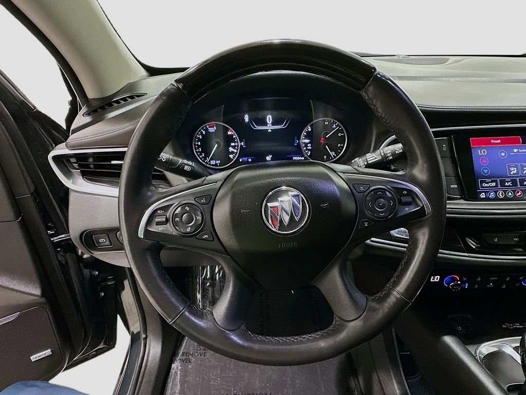 Used 2020 Buick Enclave Avenir w/ Avenir Technology Package FWD image 11