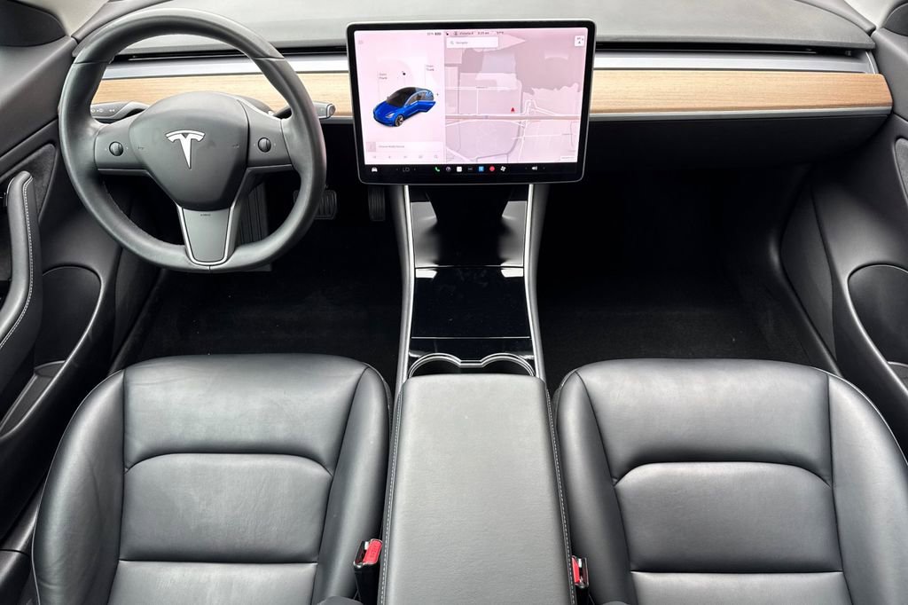 Used 2018 Tesla Model 3 Long Range RWD image 13