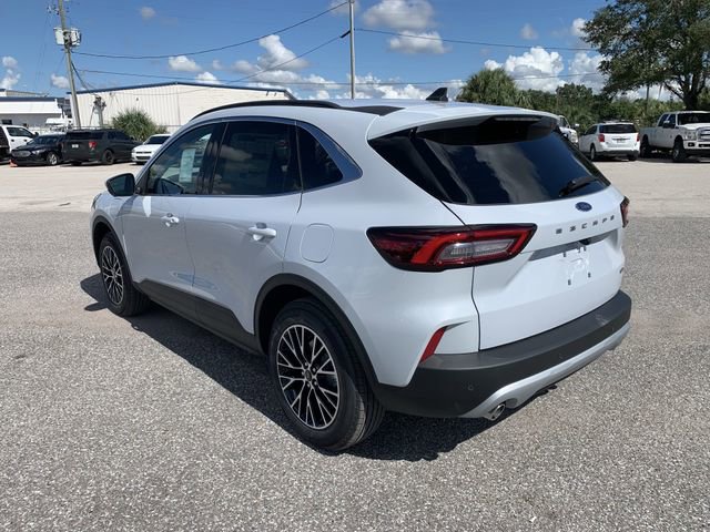 New 2026 Ford Escape SE w/ PHEV Premium Package image 6