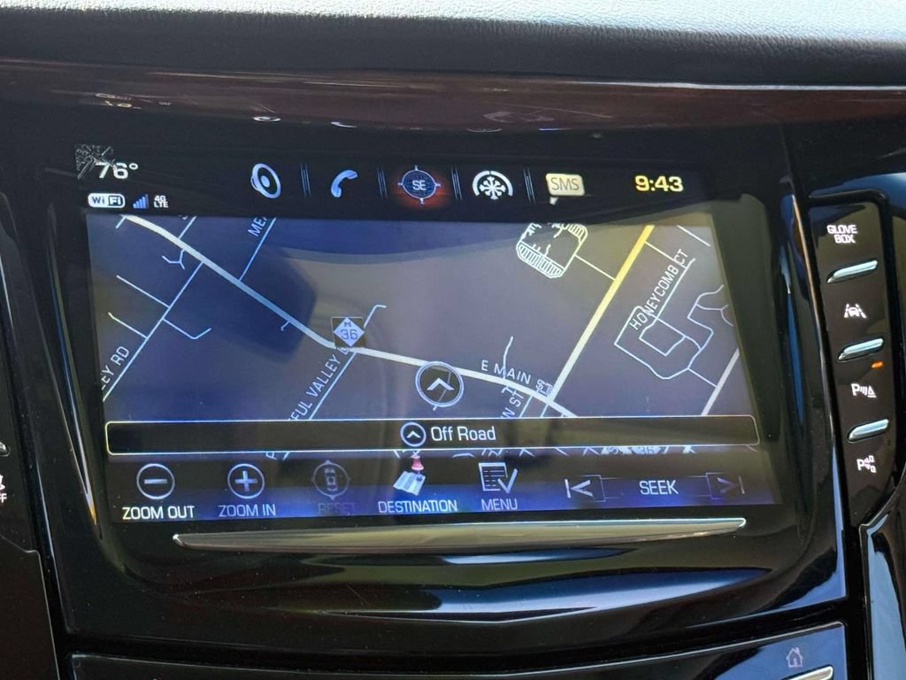 Used 2019 Cadillac Escalade Luxury AWD/4WD image 21