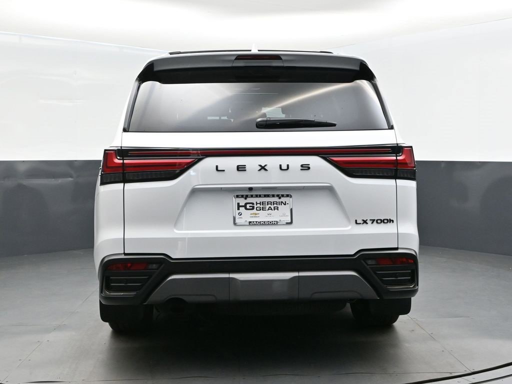 New 2026 Lexus LX 700h Luxury image 7