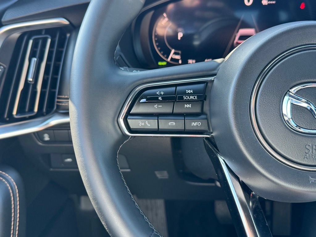Used 2025 MAZDA CX-90 Plug-In Hybrid w/ Premium Plus AWD/4WD image 11