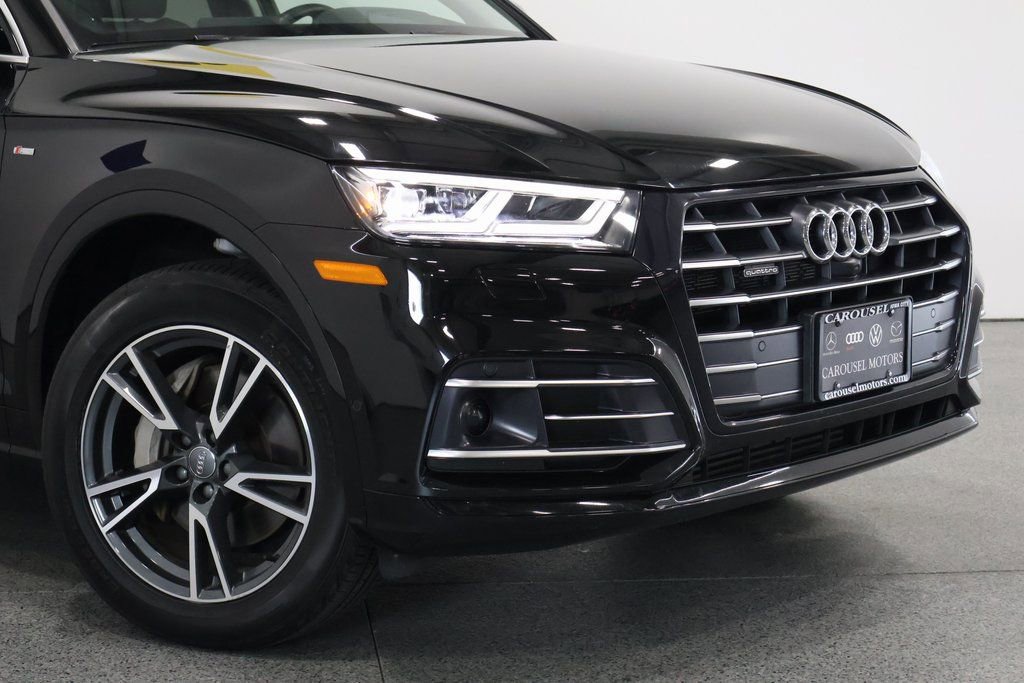 Used 2020 Audi Q5 e Prestige w/ Prestige Package AWD/4WD image 3