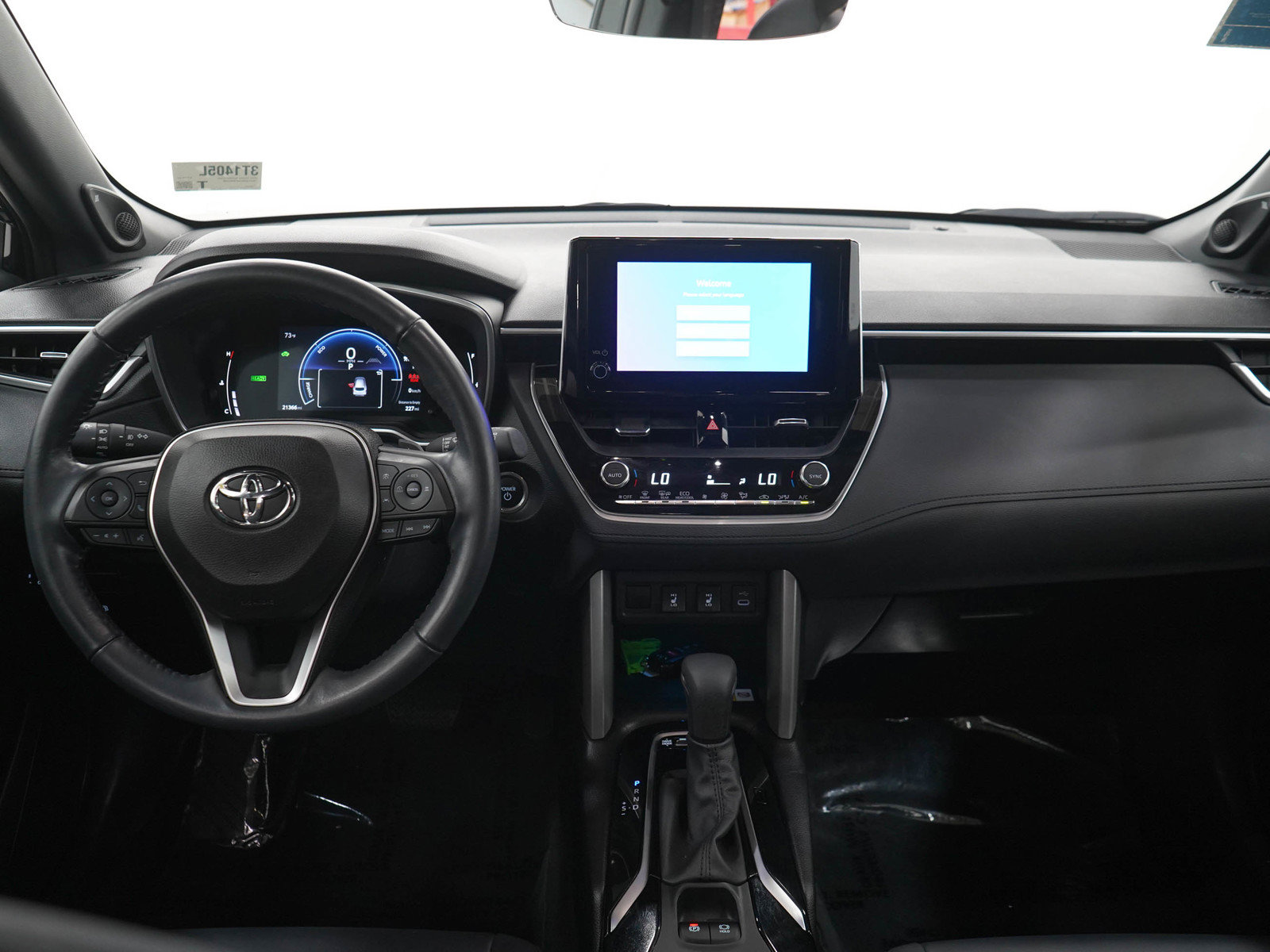 Used 2023 Toyota Corolla Cross AWD Hybrid w/ Convenience Package image 16