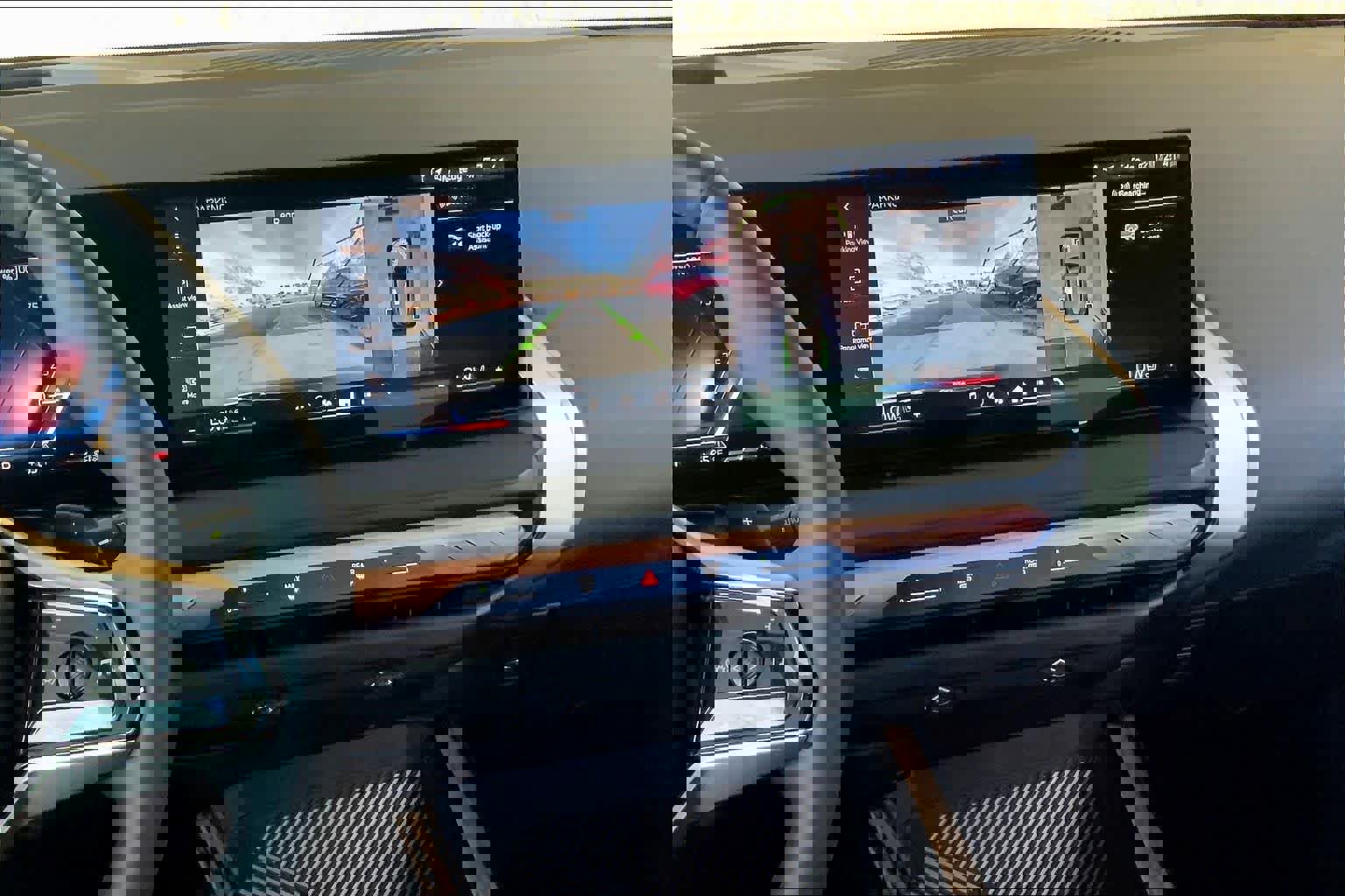 Used 2025 BMW X3 xDrive30i image 6