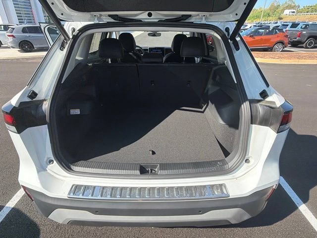 Certified 2025 Volkswagen Tiguan SE FWD image 20