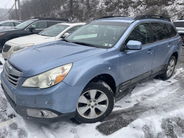 Used 2011 Subaru Outback 2.5i Premium w/ All-Weather Pkg image 2