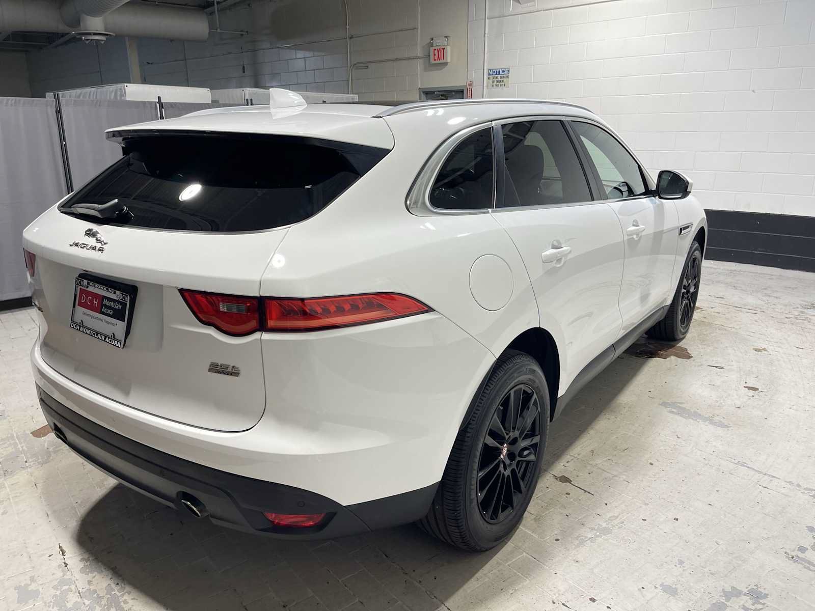 Used 2018 Jaguar F-PACE Prestige AWD/4WD image 26