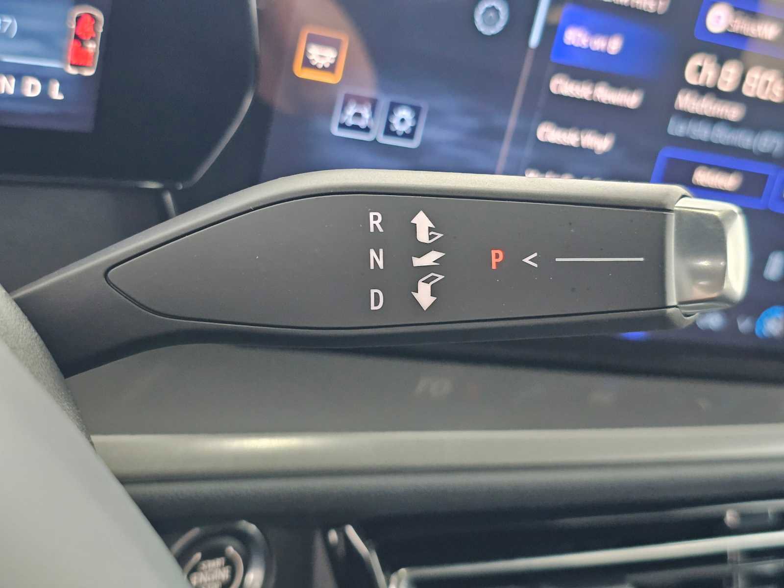 Used 2026 Chevrolet Traverse LT FWD image 32