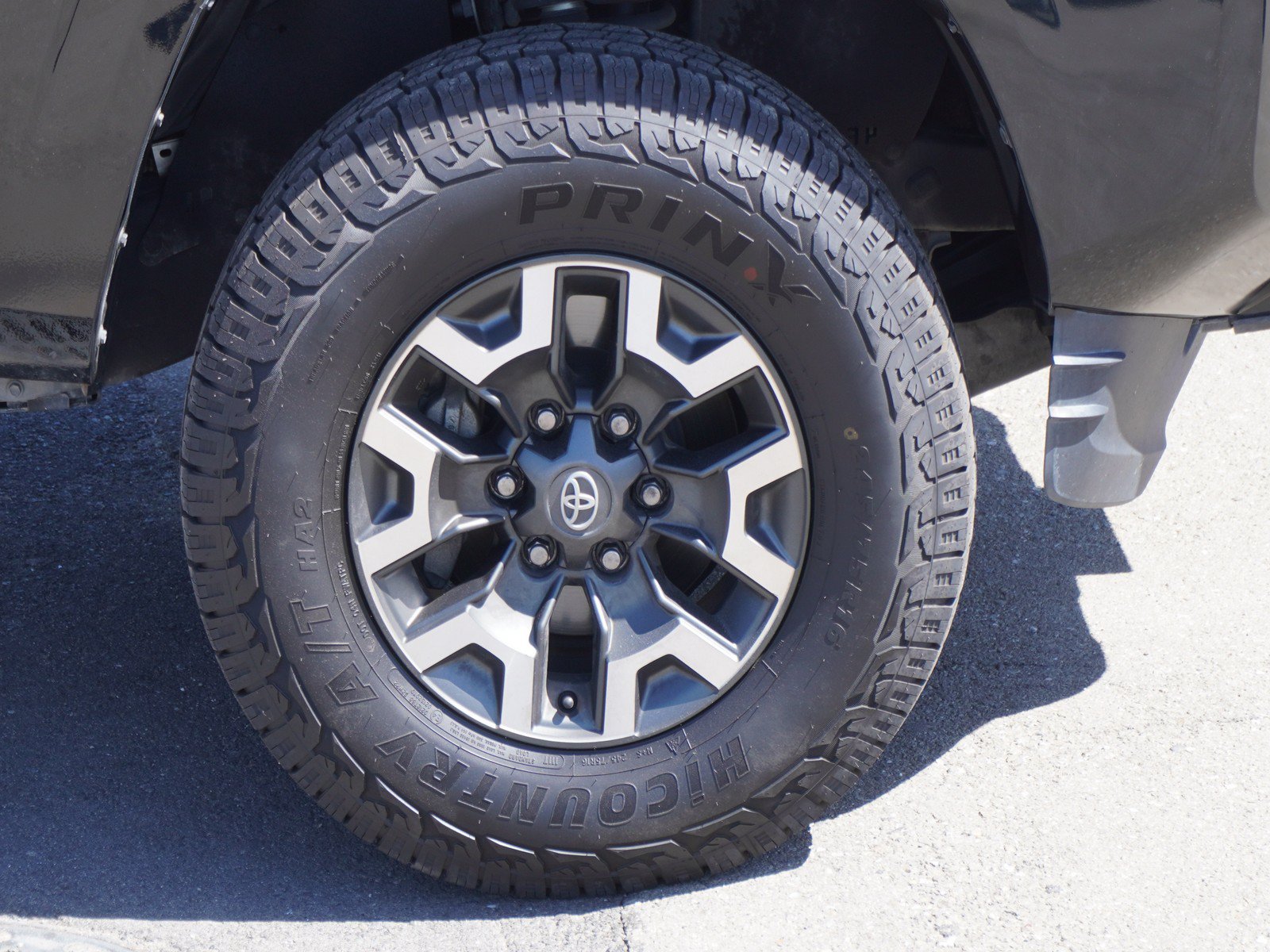 Used 2019 Toyota Tacoma SR RWD image 5