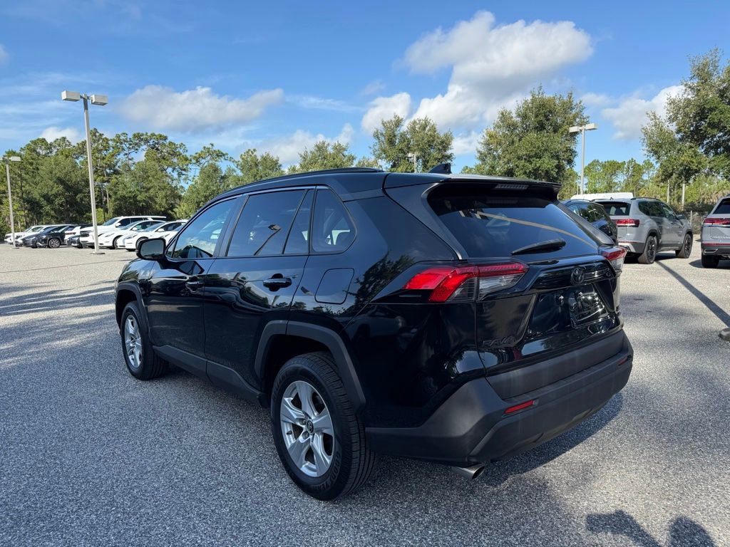 Used 2019 Toyota RAV4 XLE w/ Convenience Package AWD/4WD image 14