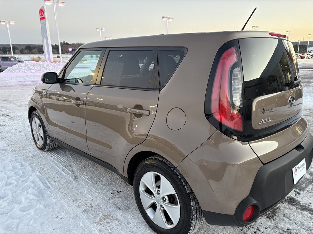 Used 2016 Kia Soul image 5