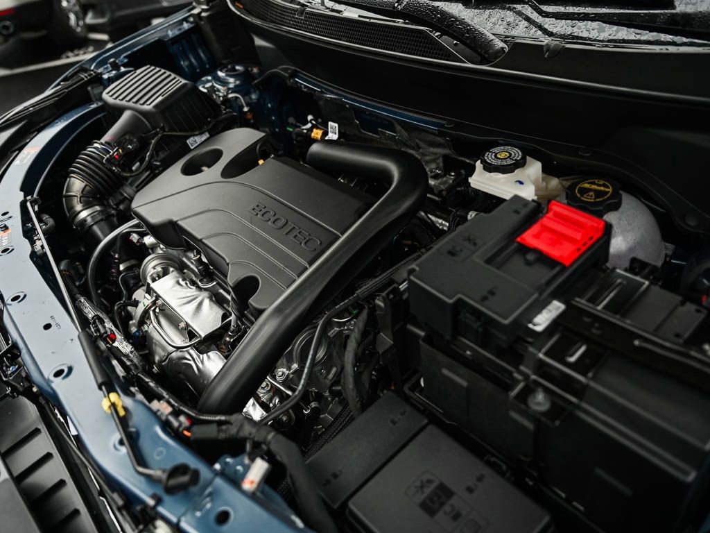 New 2026 Chevrolet Equinox LT w/ Convenience Package II image 7