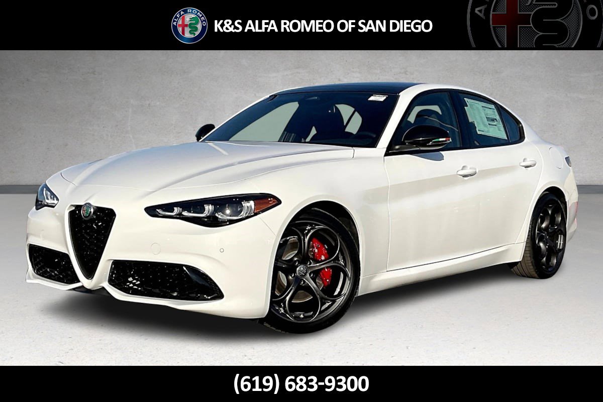New 2025 Alfa Romeo Giulia w/ Driving Assist Package