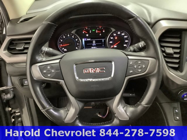 Used 2017 GMC Acadia SLE image 16
