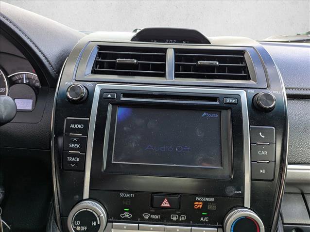 Used 2014 Toyota Camry SE image 13