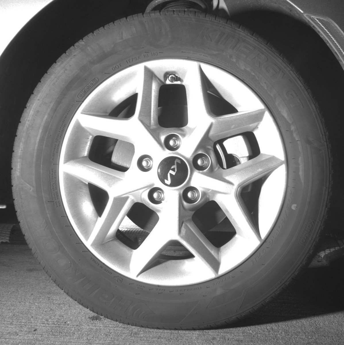 Used 2025 Kia Soul LX w/ LX Technology Package FWD image 13