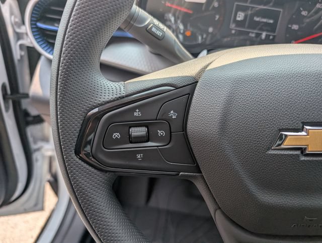 New 2026 Chevrolet Trax LS w/ LS Convenience Package FWD image 16
