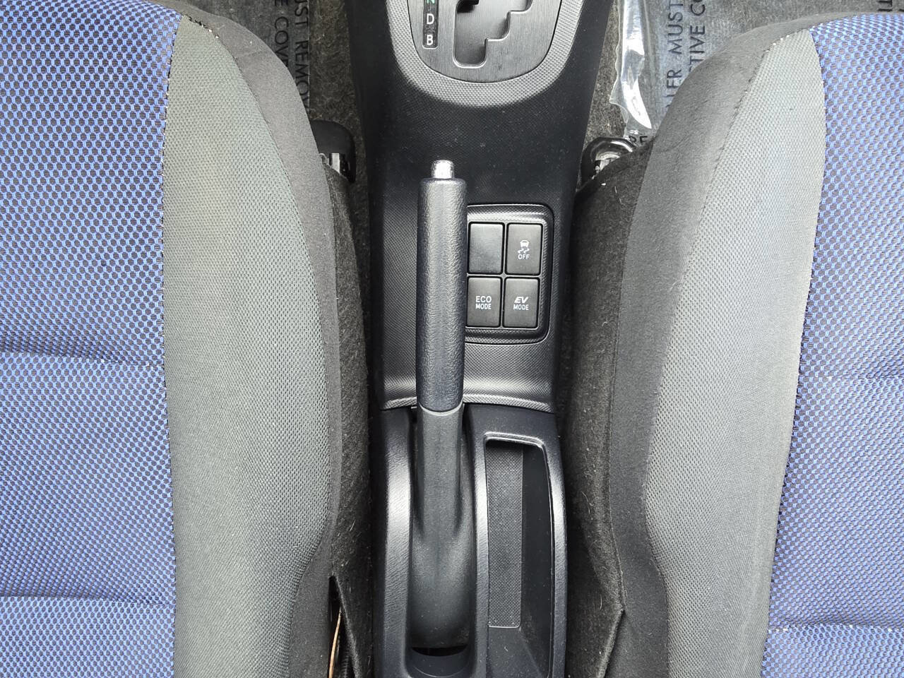 Used 2016 Toyota Prius C Two image 32