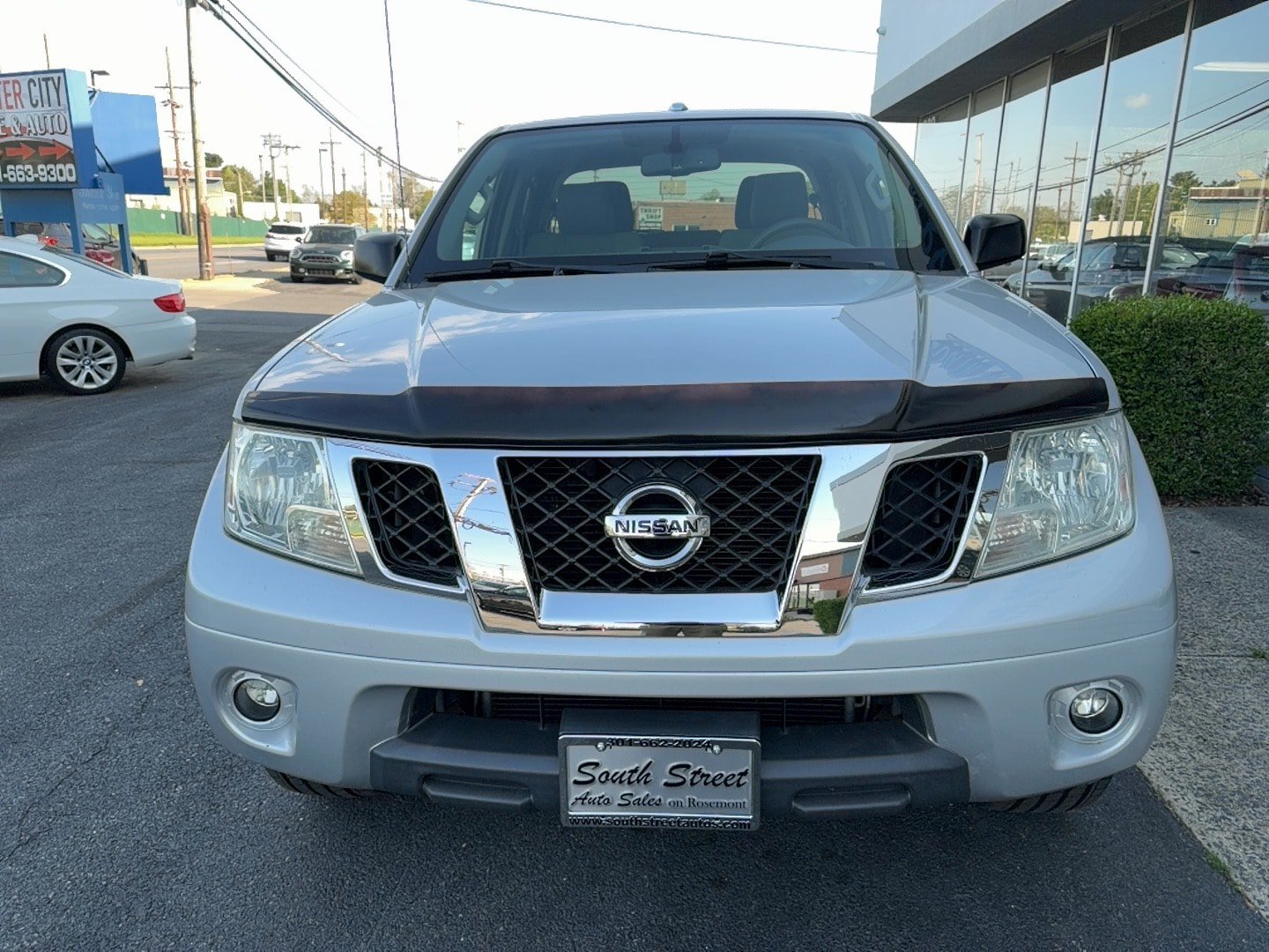 Used 2013 Nissan Frontier SV w/ SV Value Truck Pkg RWD image 32