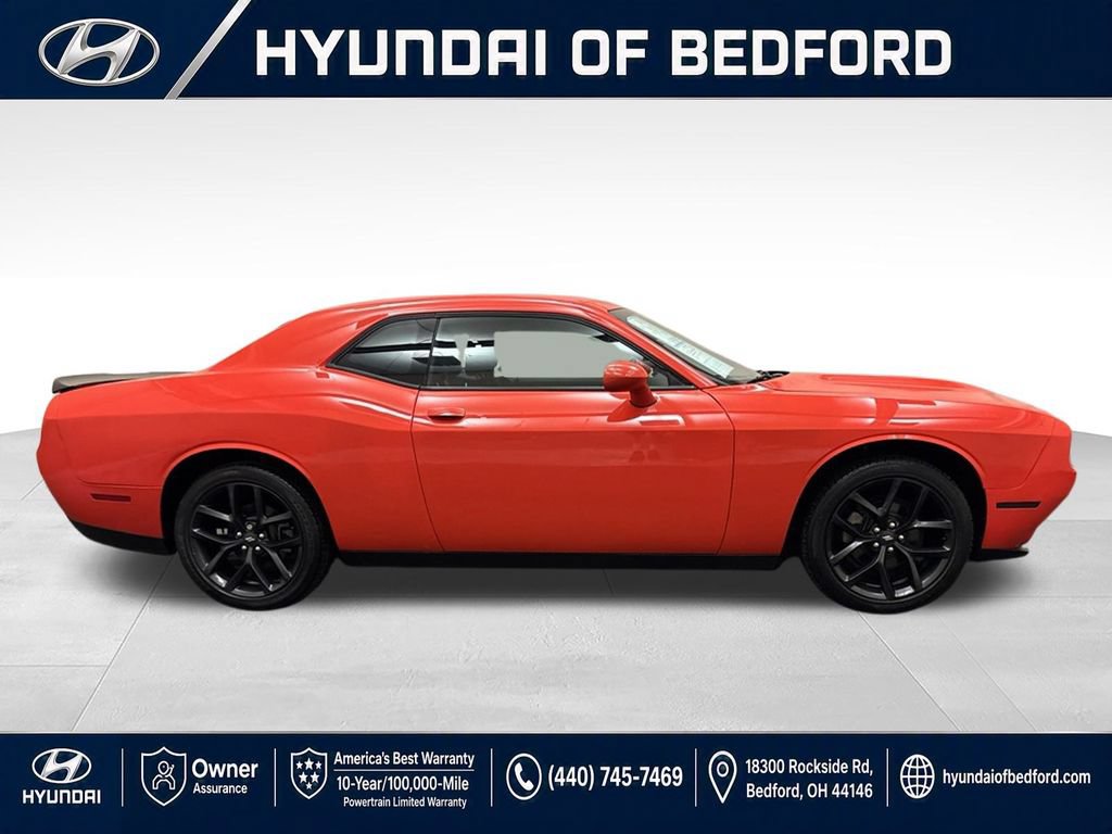 Used 2021 Dodge Challenger SXT w/ Blacktop Package RWD image 4