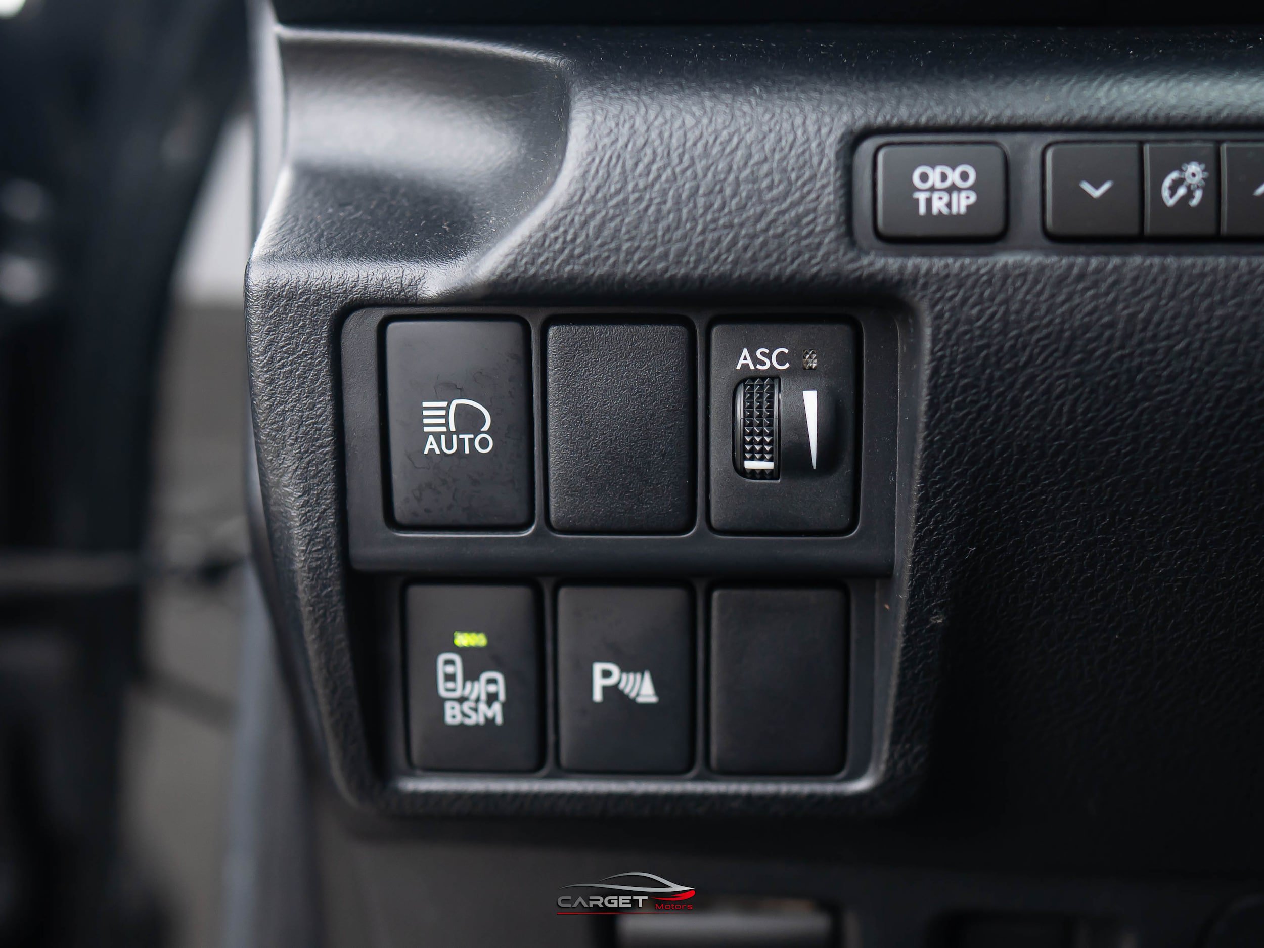 Used 2019 Lexus IS 300 F Sport w/ F Sport Package RWD image 41